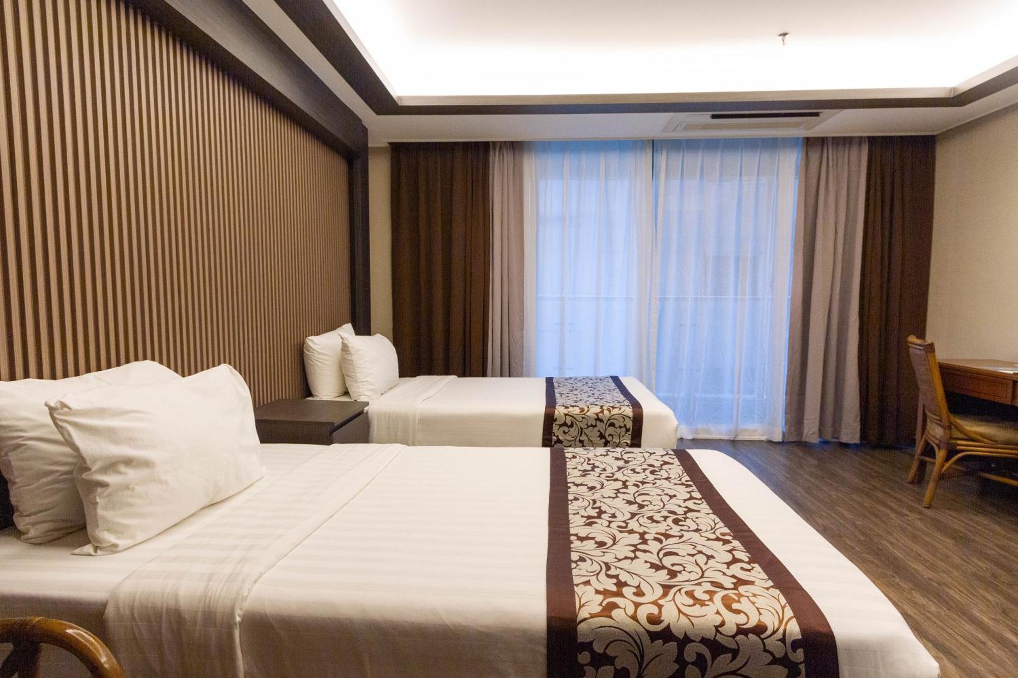 Xenia Hotel Clark Clark Field Kültér fotó