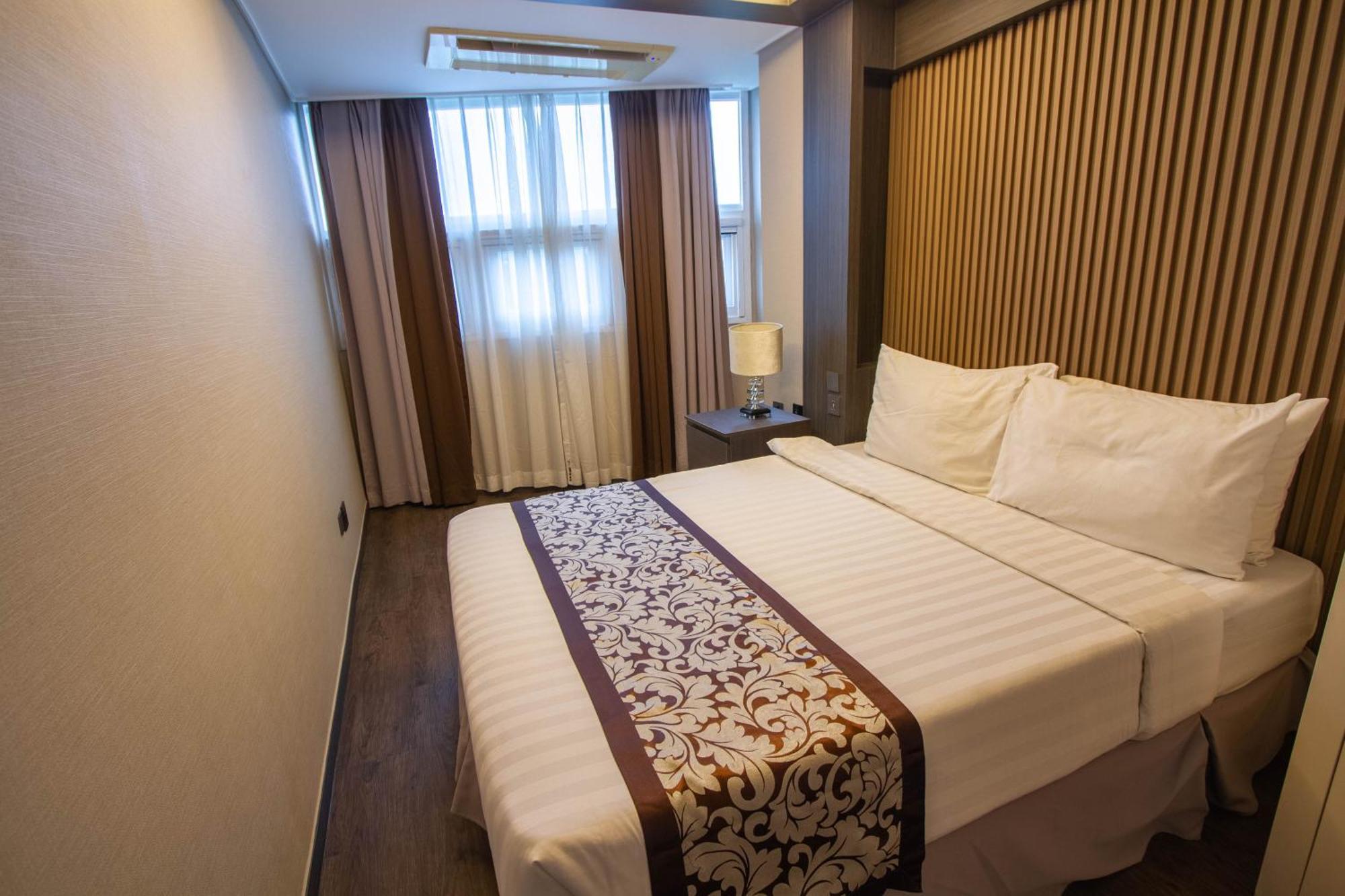 Xenia Hotel Clark Clark Field Kültér fotó