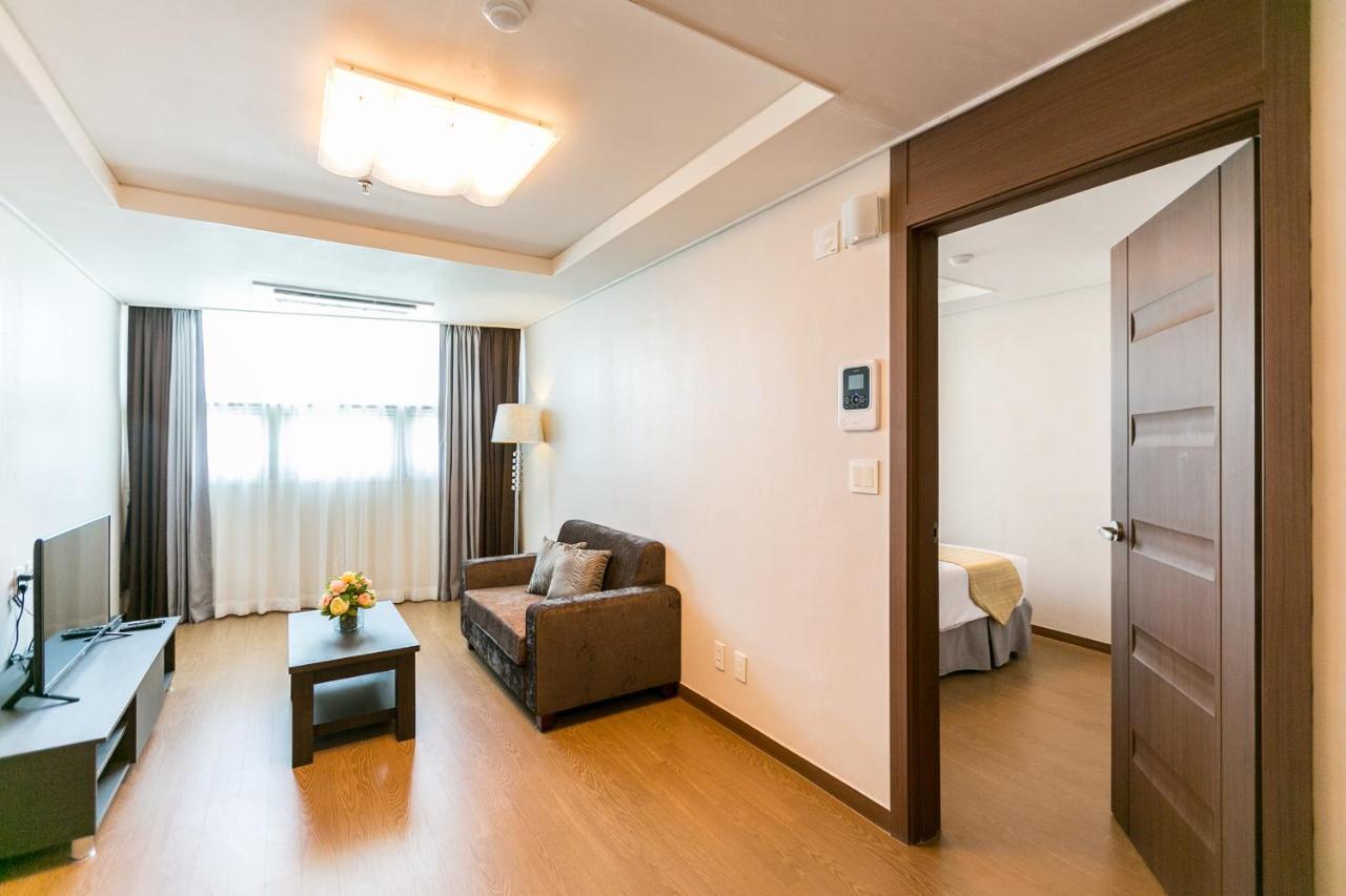 Xenia Hotel Clark Clark Field Kültér fotó